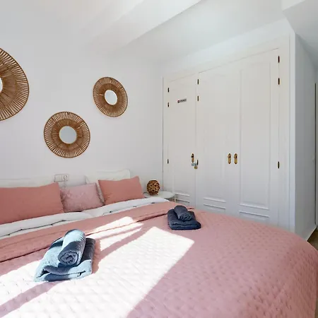 Stunning Duplex Penthouse 300m From The * Casares