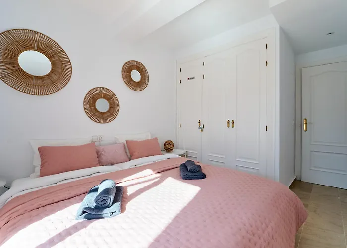 Stunning Duplex Penthouse 300m From The * Casares